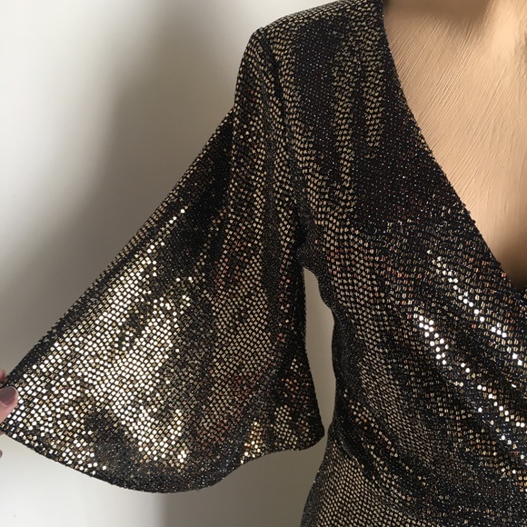 NWT Joseph Ribkoff Black/Gold Sequined Wrap Dress - Picture 10 of 14